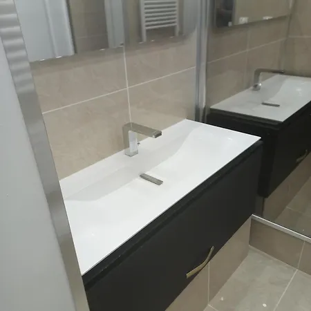 Experience Centre Apartman Tours