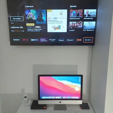 Experience Centre *