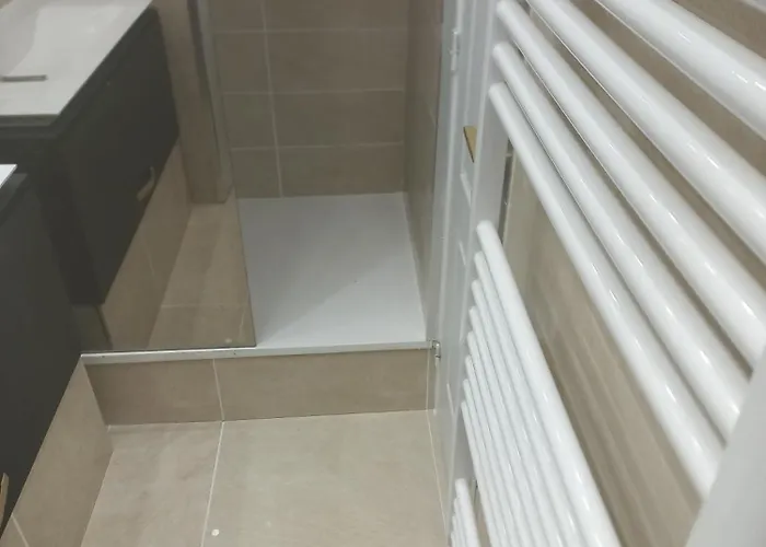 Apartman Experience Centre Tours